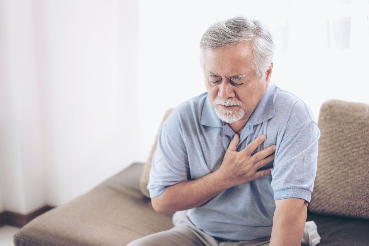 Can Smoking Cause Chest Pain?