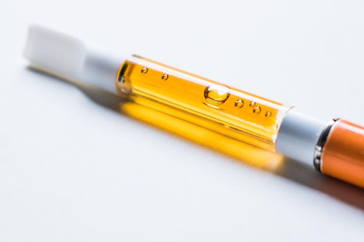 What’s Inside Your Weed Cartridge (Fully Explained)